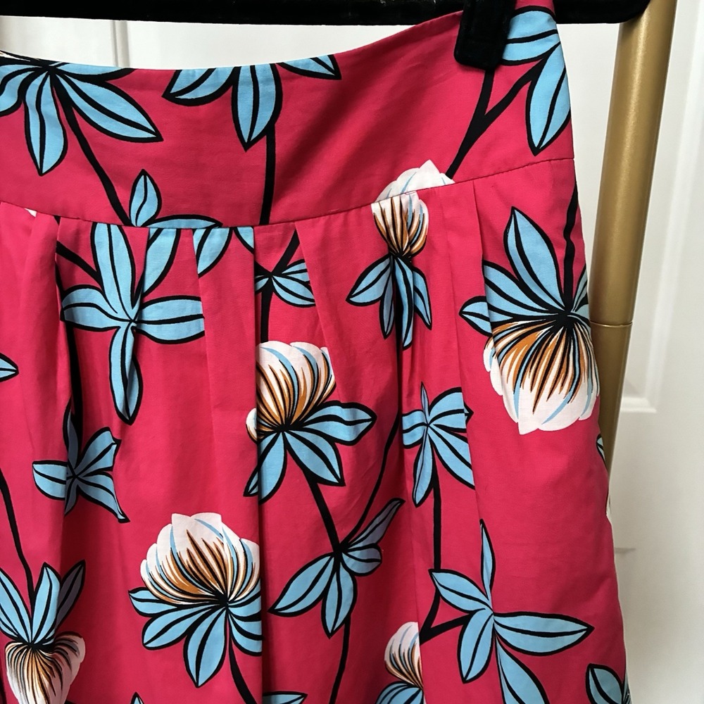 Ann Taylor Factory Pink Floral Pleated A-Line Skirt - Size 4 EUC - Picture 3 of 10